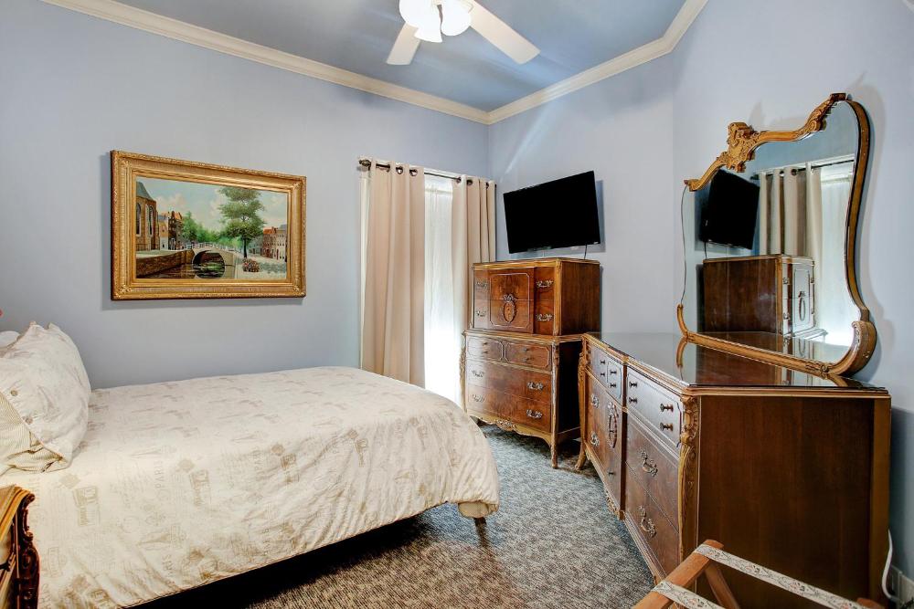 Twin Room interior